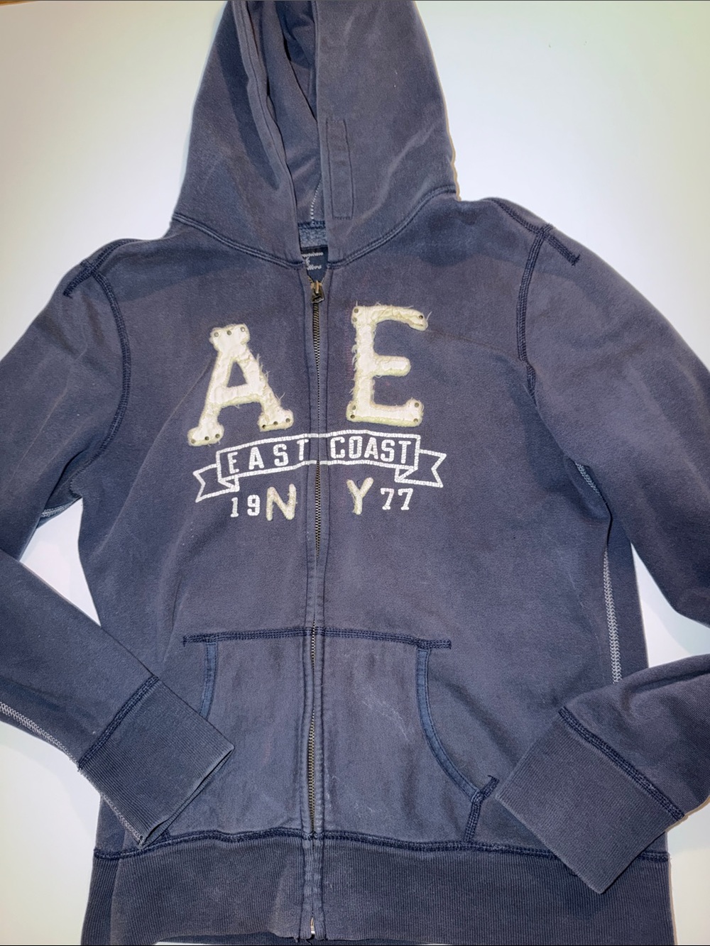 American Eagle zip up hoodie